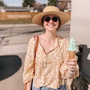 Meet your Posher, Kelsey